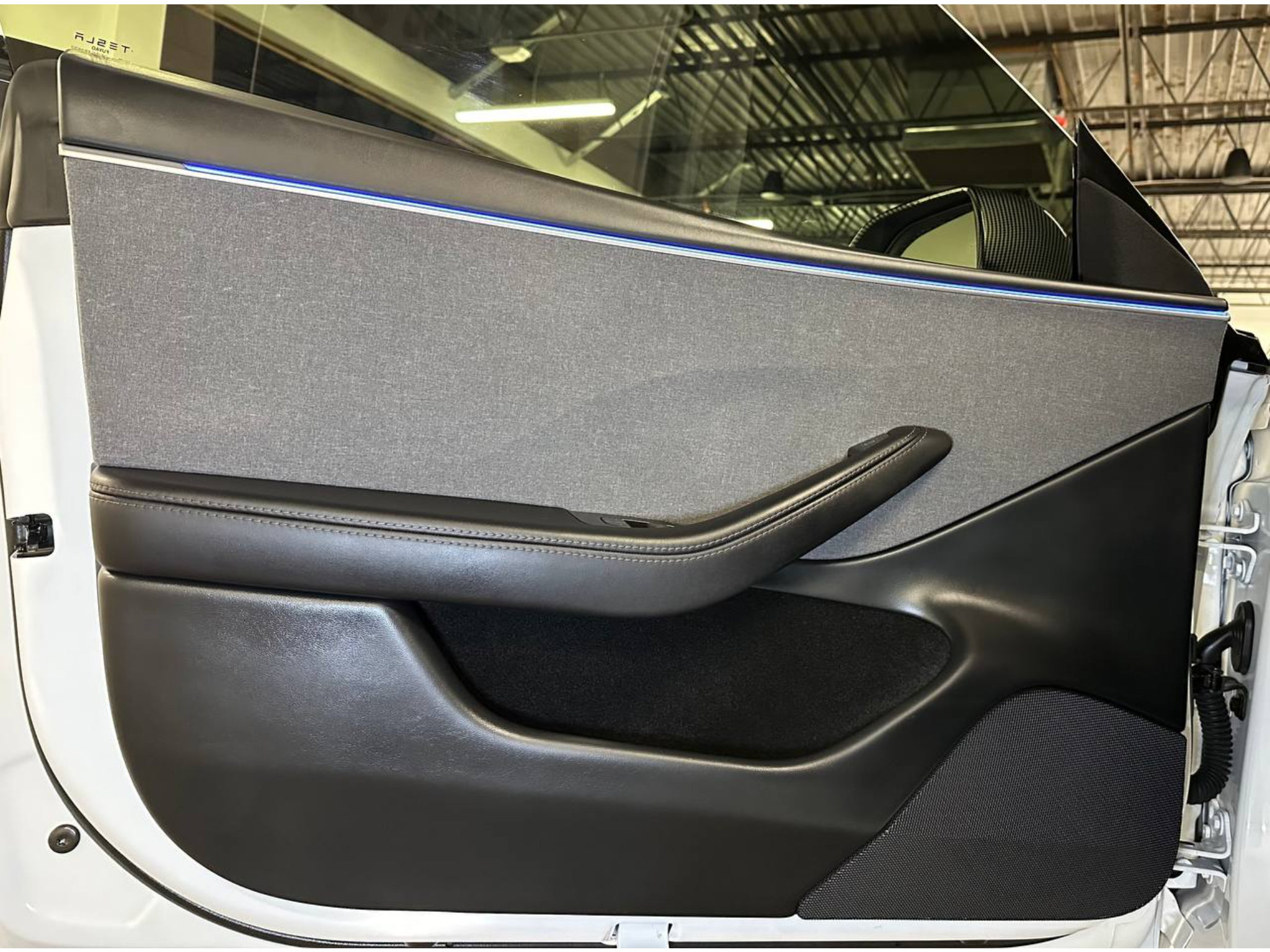 Used 2025 Tesla Model 3 RWD image 18