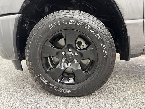 Used 2025 RAM 1500 Tradesman w/ Night Edition AWD/4WD image 12