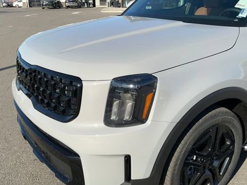 Used 2025 Kia Telluride EX X-Line AWD/4WD image 10