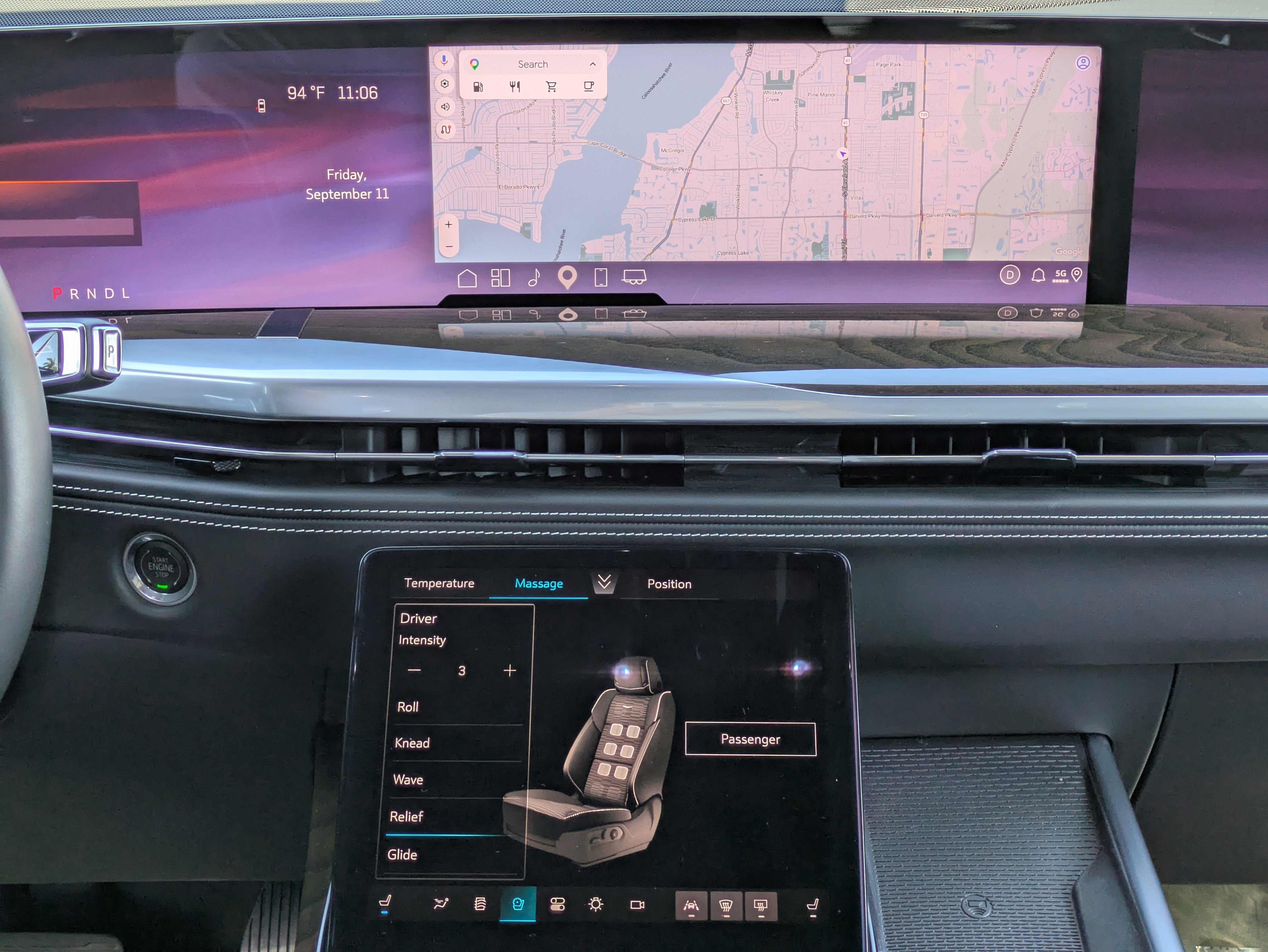 Certified 2025 Cadillac Escalade Sport Platinum w/ LPO, Floor Liner Package AWD/4WD image 19