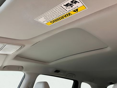 New 2026 Honda Odyssey EX-L image 19