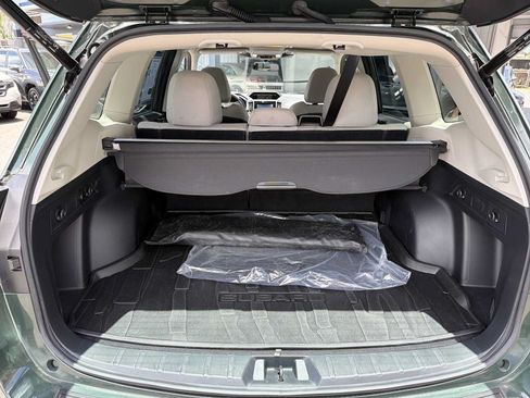 Used 2023 Subaru Forester Premium AWD/4WD image 22