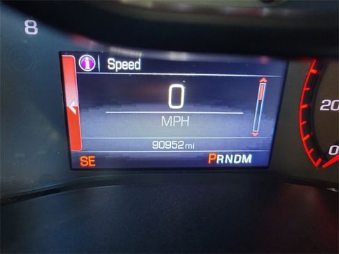 Used 2016 GMC Canyon SLE image 21