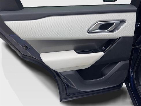 Used 2023 Land Rover Range Rover Velar S image 38