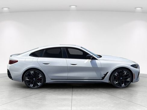 New 2026 BMW 440i xDrive w/ Premium Package AWD/4WD image 3
