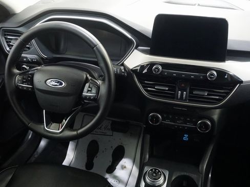 Used 2022 Ford Escape SEL w/ Technology Package image 33