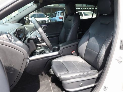 Used 2021 Mercedes-Benz GLA 35 AMG 4MATIC image 16