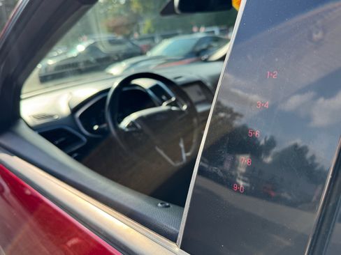 Used 2019 Ford Edge ST w/ Convenience Package image 15