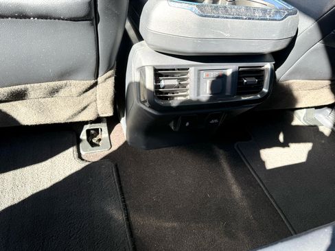 Used 2022 Ford F150 Lariat w/ Equipment Group 502A High image 14