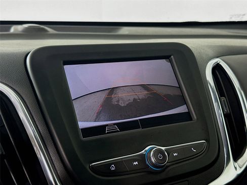 Used 2023 Chevrolet Equinox LT image 14