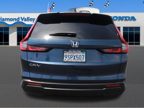 Used 2025 Honda CR-V LX image 5