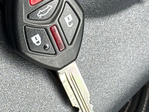 Used 2011 Mitsubishi Eclipse GS Sport image 28