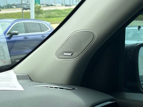 Used 2023 Honda Pilot Elite image 30