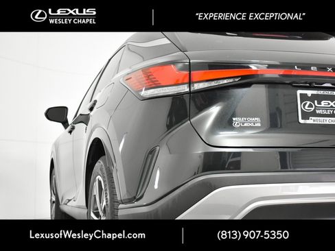 Used 2023 Lexus RX 350 Premium image 9