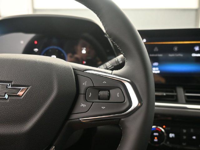 Used 2025 Chevrolet Trax ACTIV w/ Driver Confidence Package FWD image 15