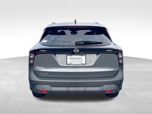 Used 2026 Nissan Kicks SV FWD image 7
