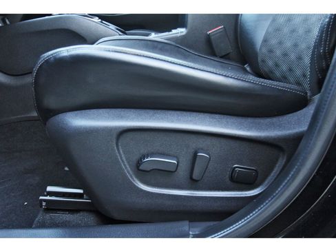 Used 2022 Nissan Rogue Sport SV w/ Technology Package image 30