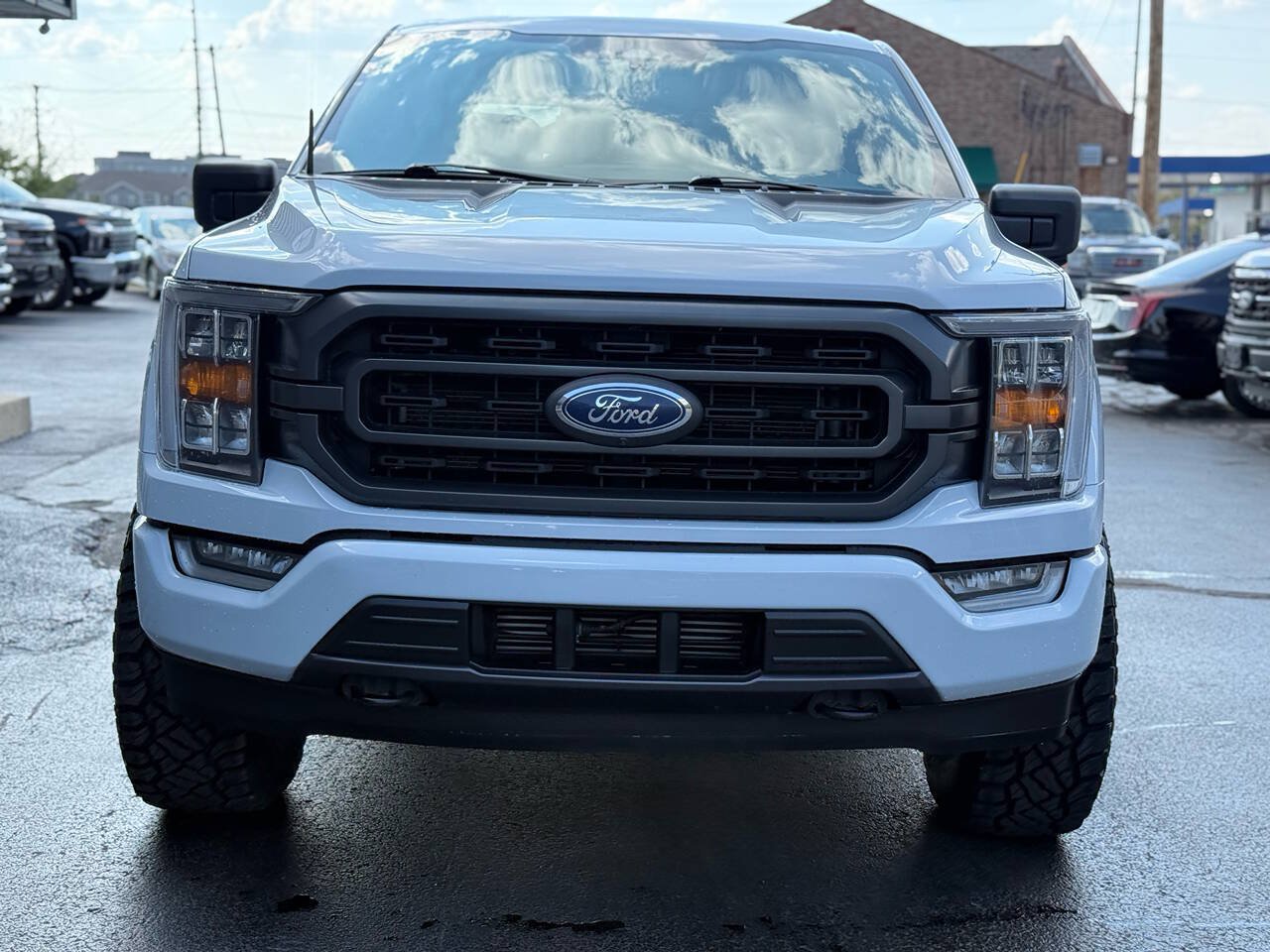 Used 2022 Ford F150 XLT w/ Equipment Group 302A High AWD/4WD image 2