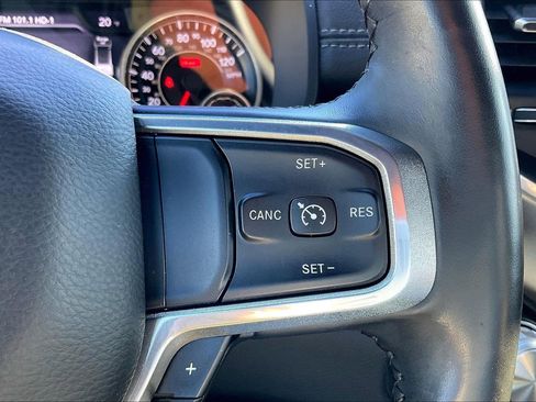 Used 2019 RAM 1500 Laramie image 21