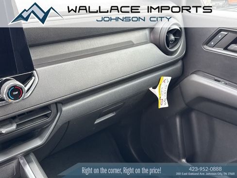 Used 2024 Chevrolet Colorado Trail Boss w/ Advanced Trailering Package AWD/4WD image 20