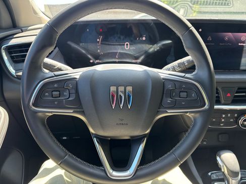 Used 2025 Buick Encore GX Preferred FWD image 27