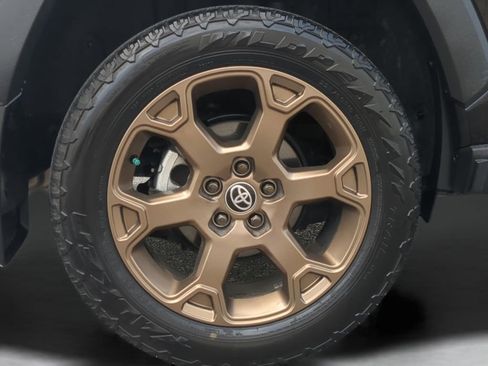 Used 2023 Toyota RAV4 AWD Hybrid image 10