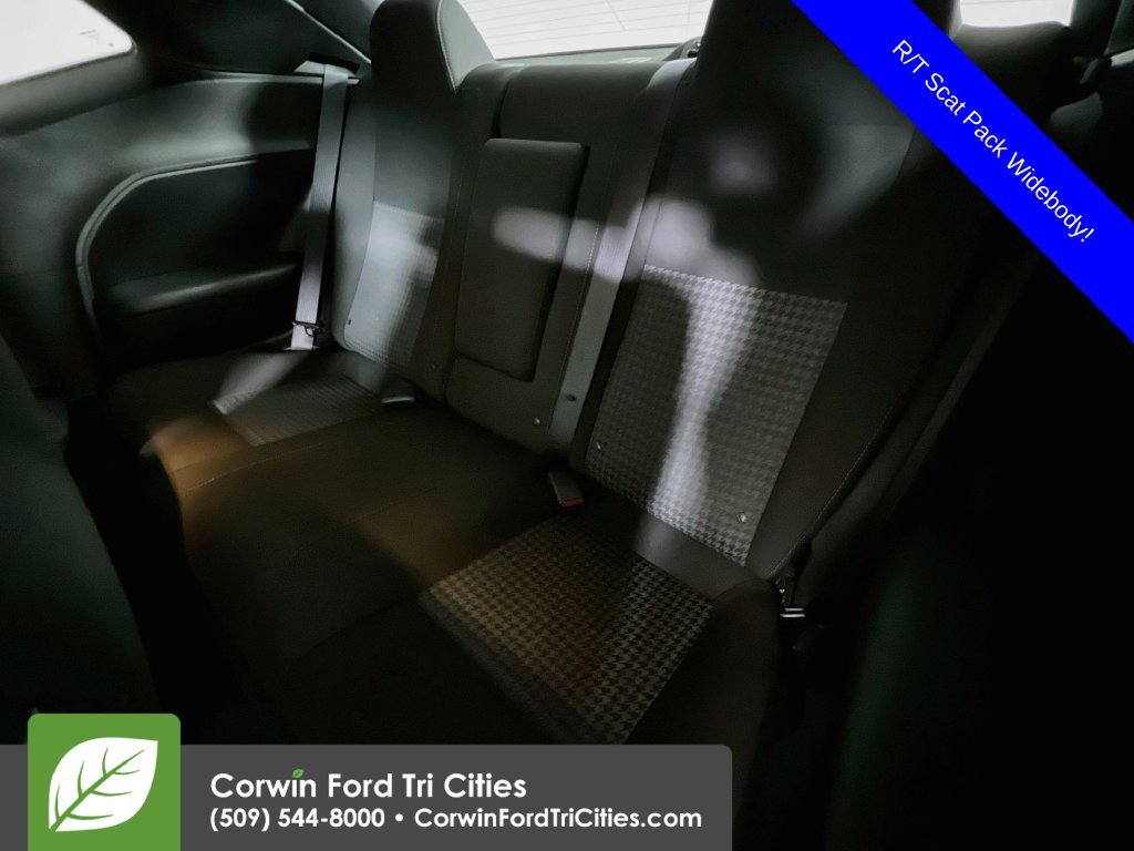 Used 2021 Dodge Challenger R/T Scat Pack RWD image 27