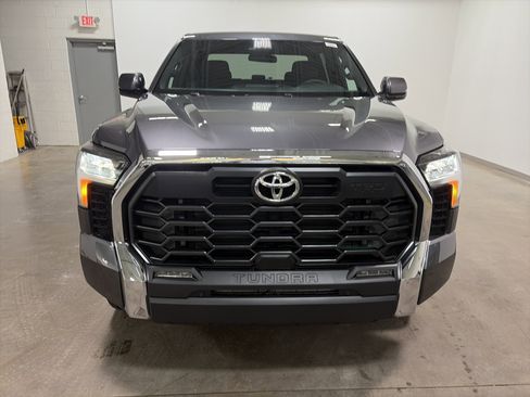 New 2026 Toyota Tundra SR5 image 8