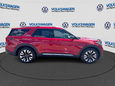 Used 2025 Ford Explorer Platinum w/ LUX Leather Package AWD/4WD image 15