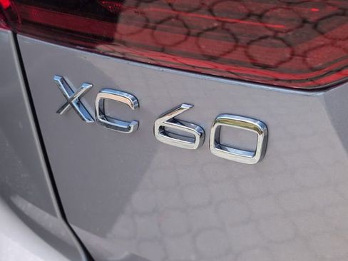 New 2026 Volvo XC60 B5 Plus w/ Protection Package Premier image 10