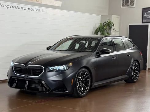 Used 2026 BMW M5 Touring AWD/4WD image 7