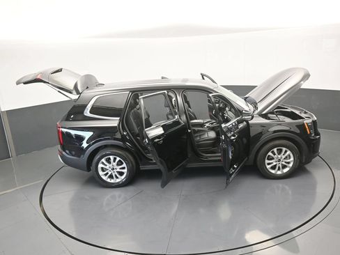 Used 2022 Kia Telluride LX FWD image 72