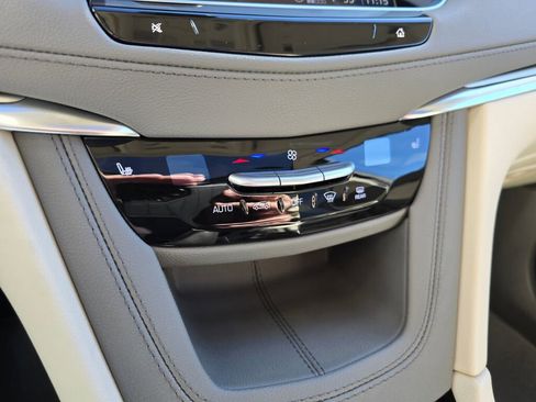 New 2025 Cadillac XT5 Premium Luxury image 28