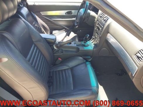 Used 2002 Ford Thunderbird RWD image 10