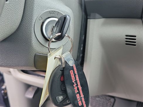 Used 2014 GMC Acadia SLT w/ Technology Package image 30