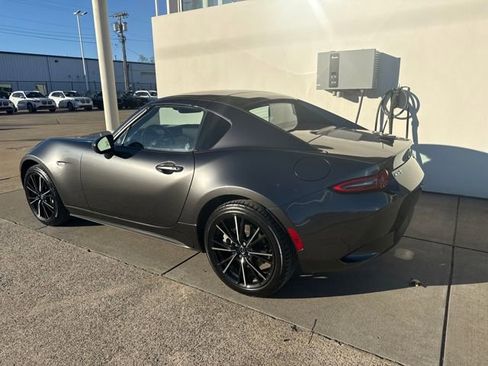 Used 2025 MAZDA MX-5 Miata RF Grand Touring image 3