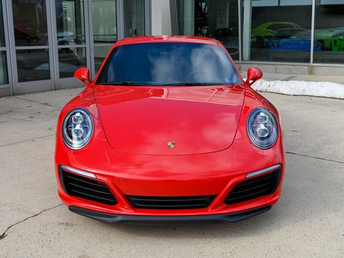 Used 2018 Porsche 911 Carrera S RWD image 2