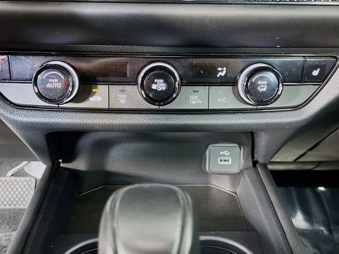 Used 2024 Honda HR-V Sport image 22