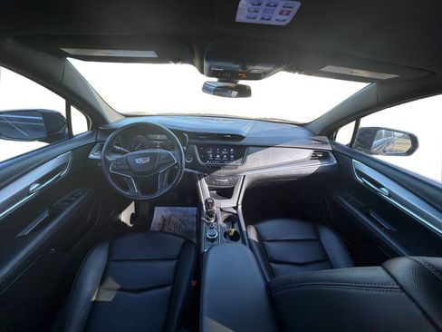 Used 2021 Cadillac XT5 Luxury AWD/4WD image 12