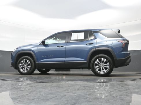 Used 2026 Chevrolet Equinox LT w/ Convenience Package II image 28