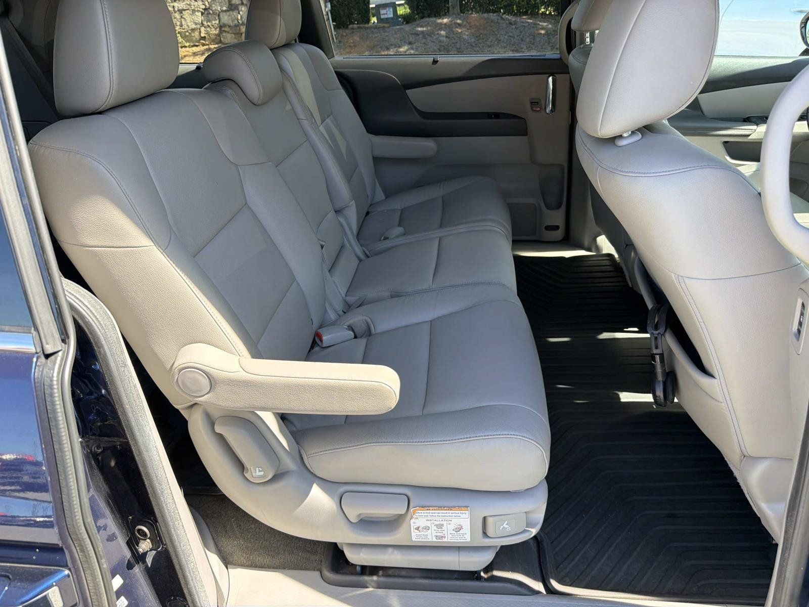 Used 2016 Honda Odyssey Touring image 16