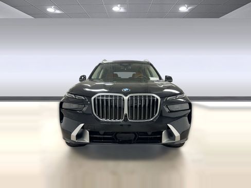 New 2026 BMW X7 xDrive40i w/ Premium Package image 6