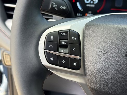 New 2026 Ford Explorer Active w/ Active Comfort Package RWD image 23