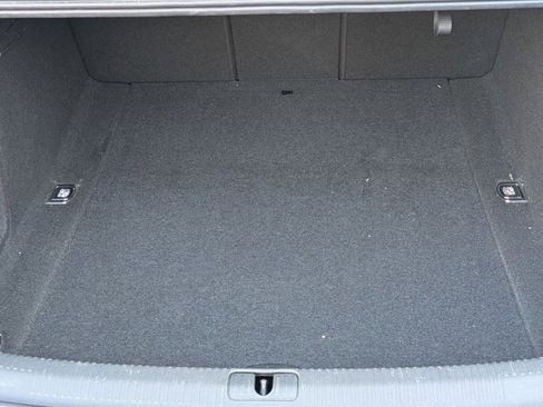 Used 2021 Audi A4 2.0T Premium w/ Convenience Package image 6