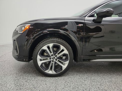 Used 2021 Audi Q3 2.0T Premium w/ Convenience Package image 28