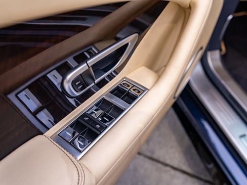 Used 2014 Bentley Continental GT V8 S image 13