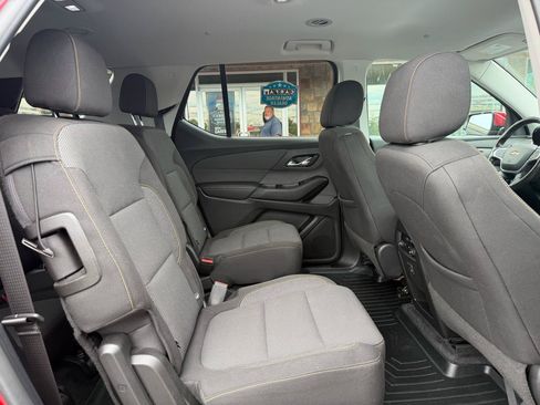 Used 2020 Chevrolet Traverse LT AWD/4WD image 22