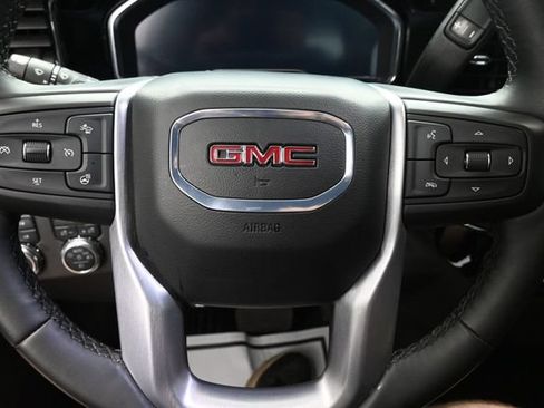 Used 2024 GMC Sierra 1500 Elevation w/ X31 Off-Road Package AWD/4WD image 39