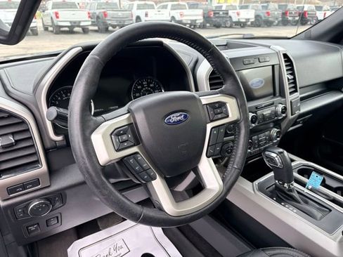Used 2019 Ford F150 Lariat w/ Equipment Group 502A Luxury image 5
