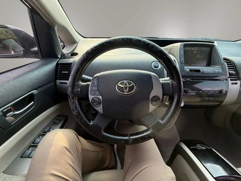 Used 2009 Toyota Prius w/ Pkg 2 FWD image 24